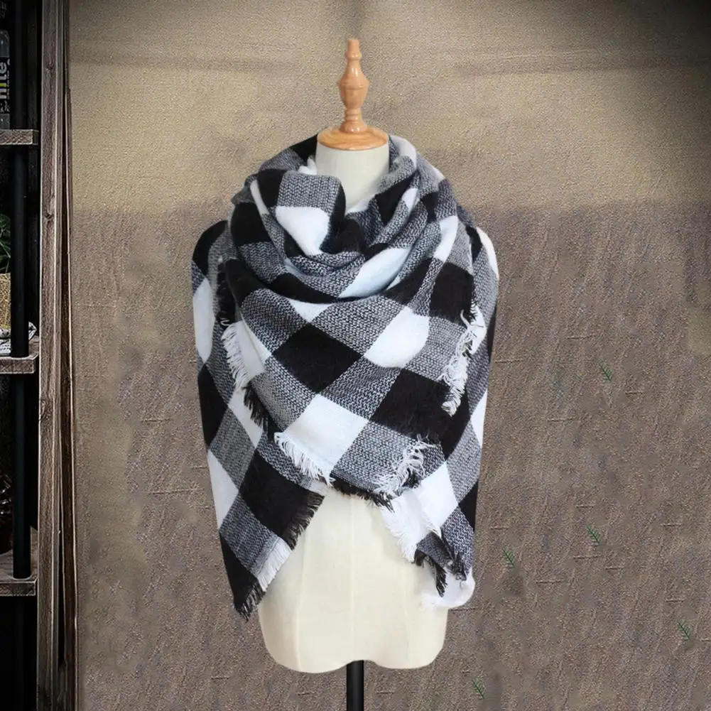 Рисунок 3 - Прочная Женская шаль в клетку