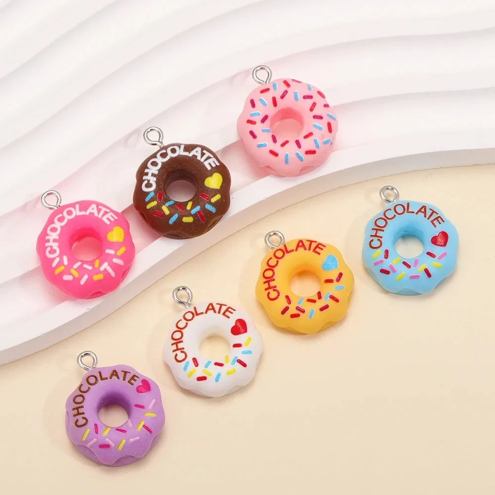 10Pcs 사랑스러운 다채로운 도넛 음식 참 장식품 귀 보석 만들기위한 3D 수지 펜던트 귀여운 키 체인 팔찌 DIY 액세서리 공급