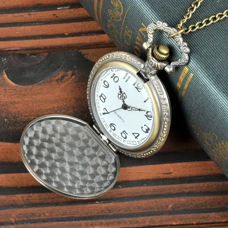 Big MOM Letter Quartz Pocket Watch Vintage Bronze Necklace Pendant Family Souvenir Gifts For Mom Mama On Mother's Birthday Day