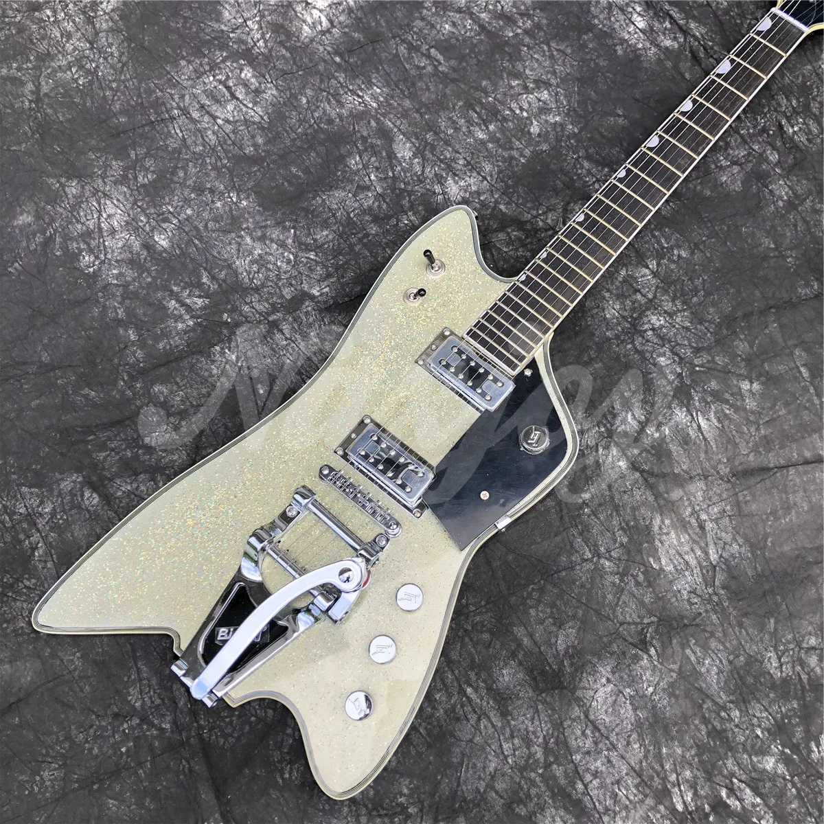 Top Quatliy Billy Bo Model Sparkling Silver Electric Guitar