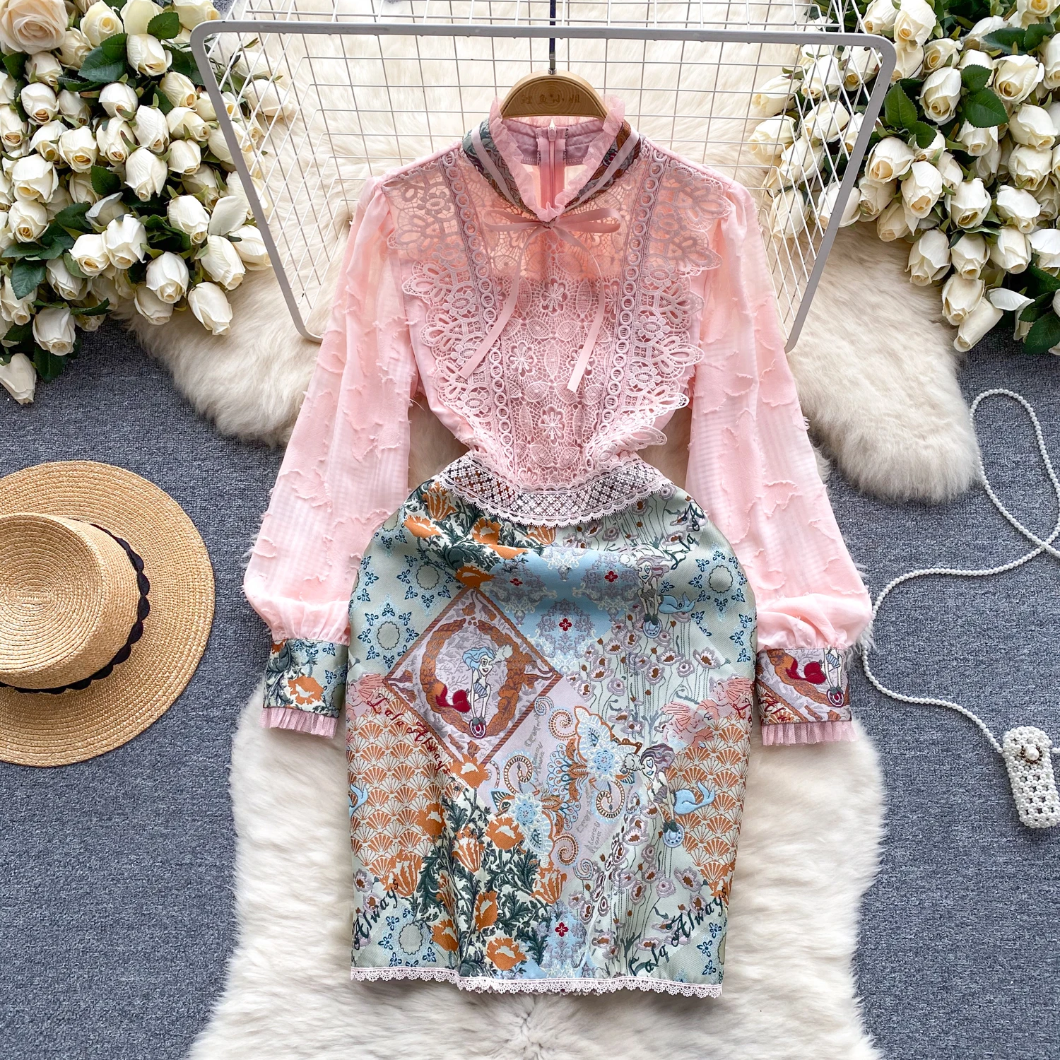 

Women Court Style Color Splicing Slim-fit Jacquard French Vintage Stand Collar Long Sleeve Tie Splicing Hook Flower Hollow Dress