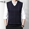 Men's Thickened Casual Sweater Tank Top Autumn and Winter Warm Men's Vest 2