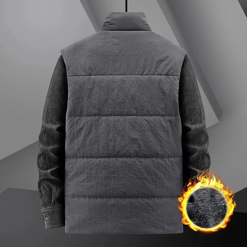 Men Cargo Vest Winter Autumn Thick Fleece Warm Sleeveless Sport Jacket Solid Color Tactical Coat Men Pockets Work Waistcoat