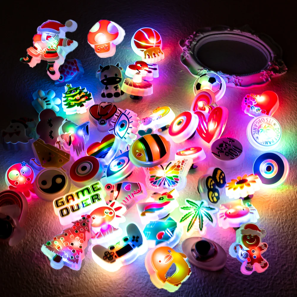 1/5 stücke LED Pins für Kind Tier Einhorn Ente Gamepad Beleuchtete Schuh Charms Zubehör Junge Mädchen Rosa Dekorationen schnalle Ornament