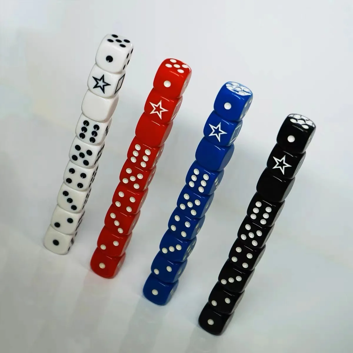 

Forcing Dice Set (4 Colors,No Instructions) Magic Tricks Close Up Parlor Illusions Gimmicks Mentalism Props Force a Number Magia