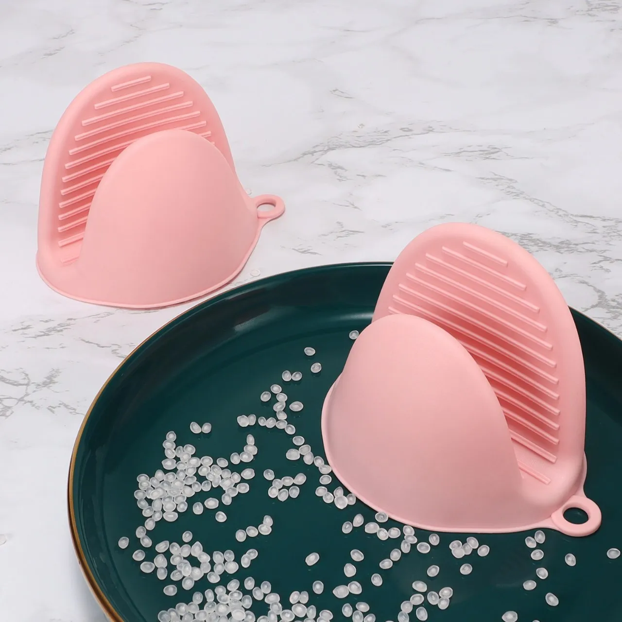 1pc Thicken Baking Silicone Oven Mitts Microwave Oven Glove Heat Insulation Anti-slip Grips Bowl Pot Clips Kitchen Gadgets silicone oven mitts kitchen gloves silicone oven gloves