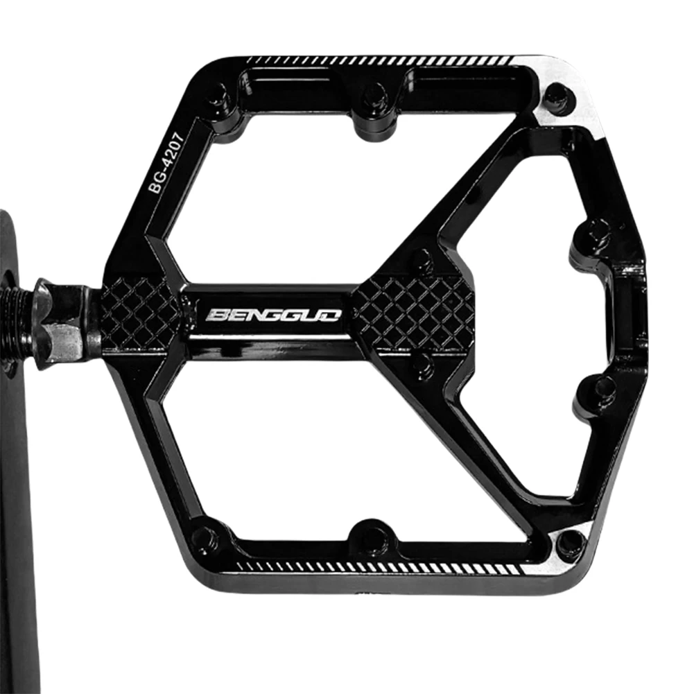 Double DU Bearing Bicycle Wide Platform Pedal Aluminum Alloy Bike Flat Pedal Anti-Slip Mountain Bike Pedals for Outdoor Riding