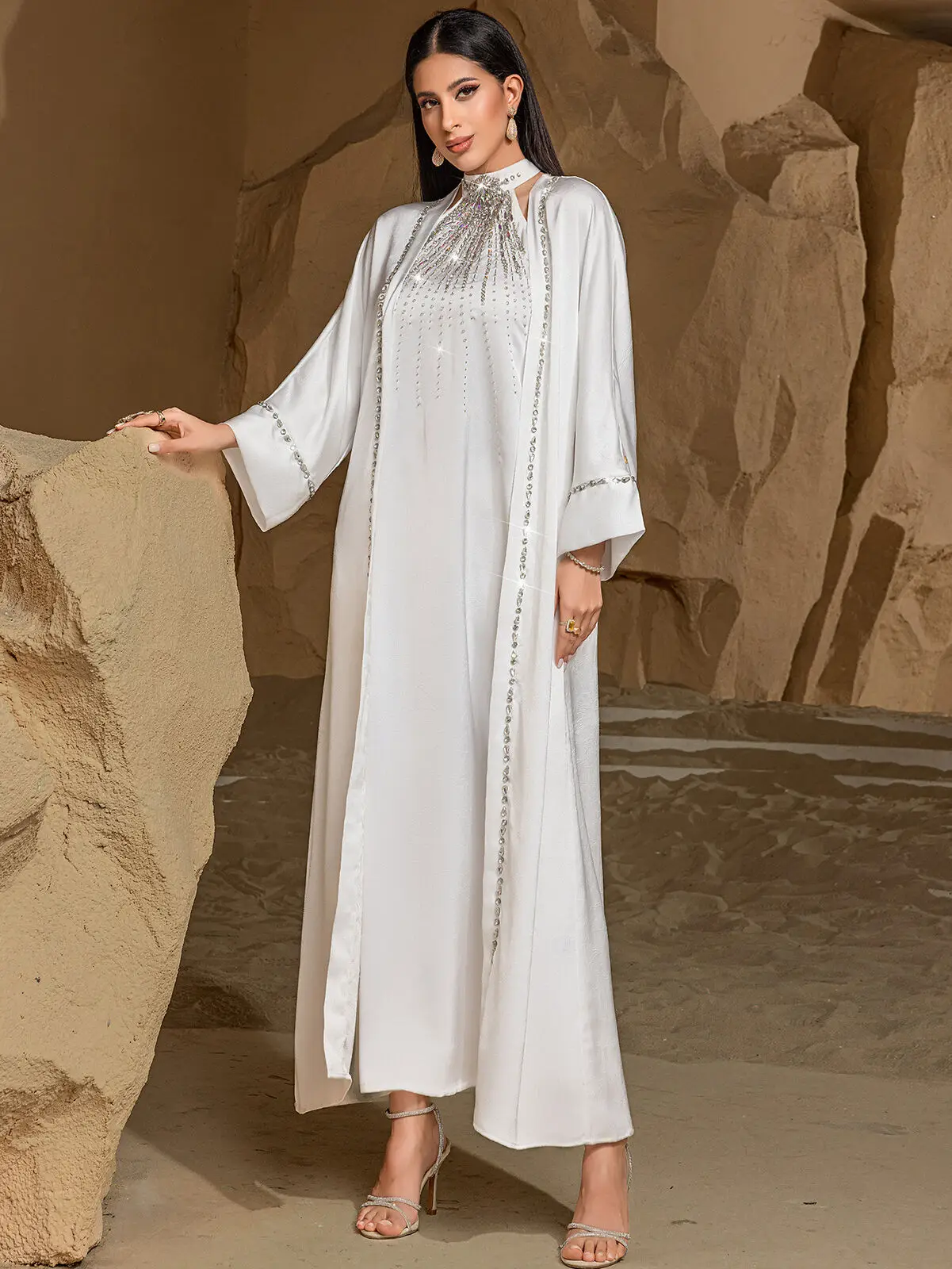 ƶ  Ÿ   帱   Kaftan  ƽ 巹 Abaya 2  Ʈ  ̺ 
