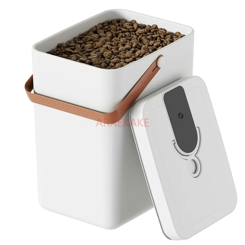 Smart Pet Food Storage Bin 1