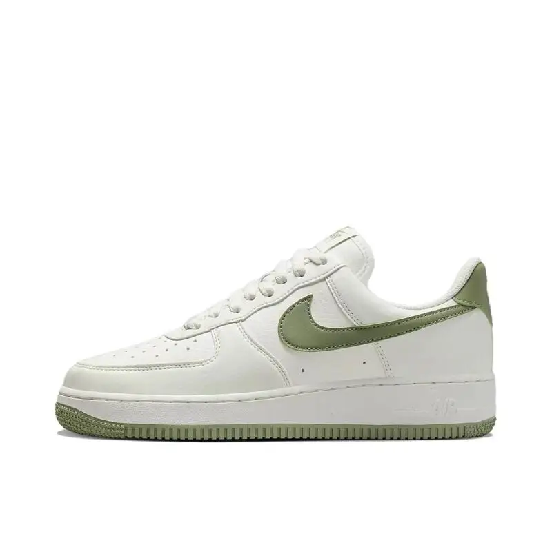 Nike Air Force 1 LOW Lightweight and Durable Low-top Outdoor Wear-resistant Campus Sneakers for Women in White and Pink