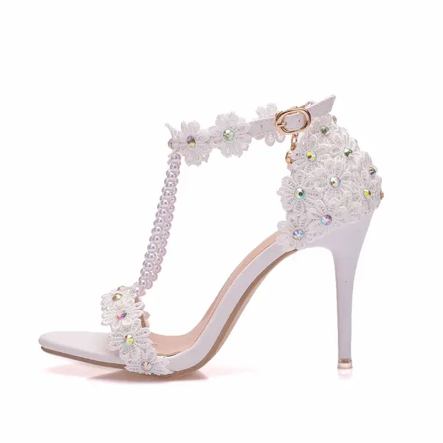 Crystal Queen Women Sandals Flowers Pearl Stilettos Bridal 9cm Evening Party High Heels Bridal Pumps Wedding Shoes 2