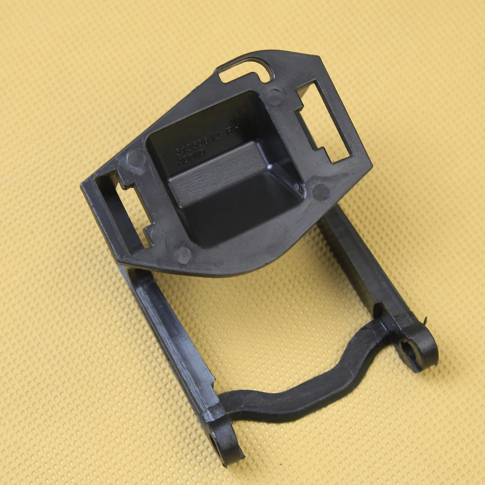 Front Headlight Washer Pump Bracket Left & Right Side Fits For Volvo XC60 2014 2015 2Pcs 31353641 31353642