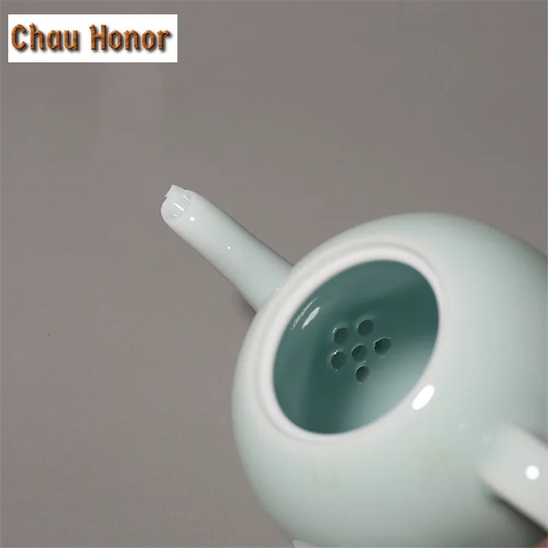 200ml Retro Celadon Jade Porcelain Teapot Handmade Misty Blue Kung Fu Tea Master Pots Pu'er Strainers Mugs Customized Teaware