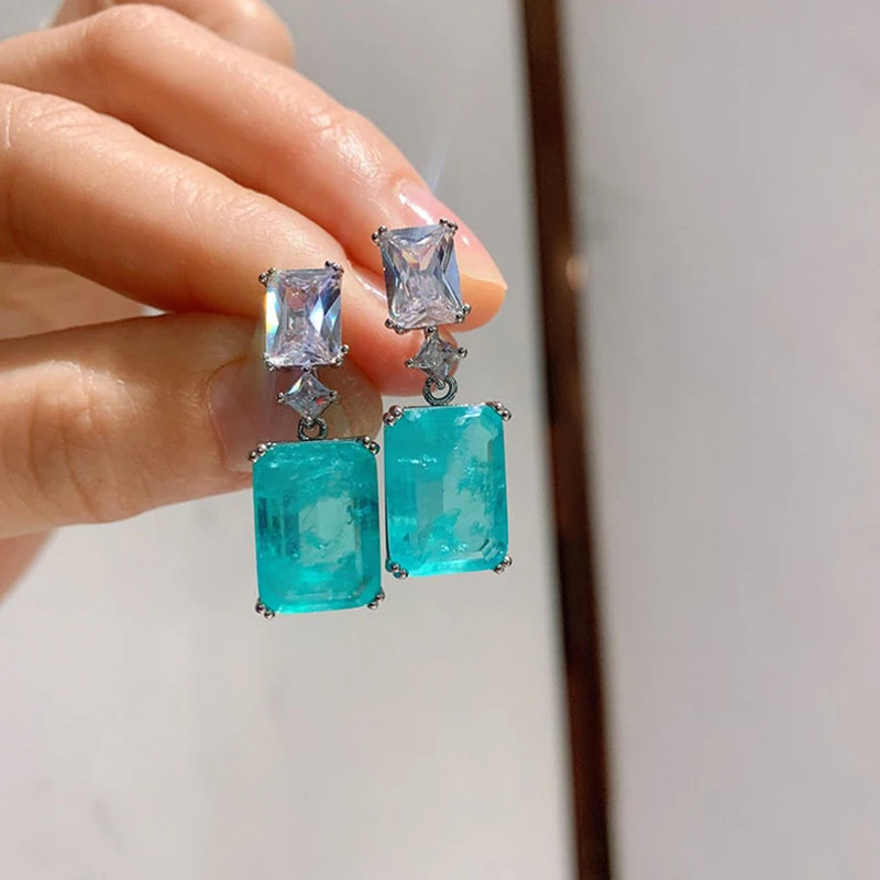 女性のためのユニークな青い石のドロップピアス,ゴージャスな