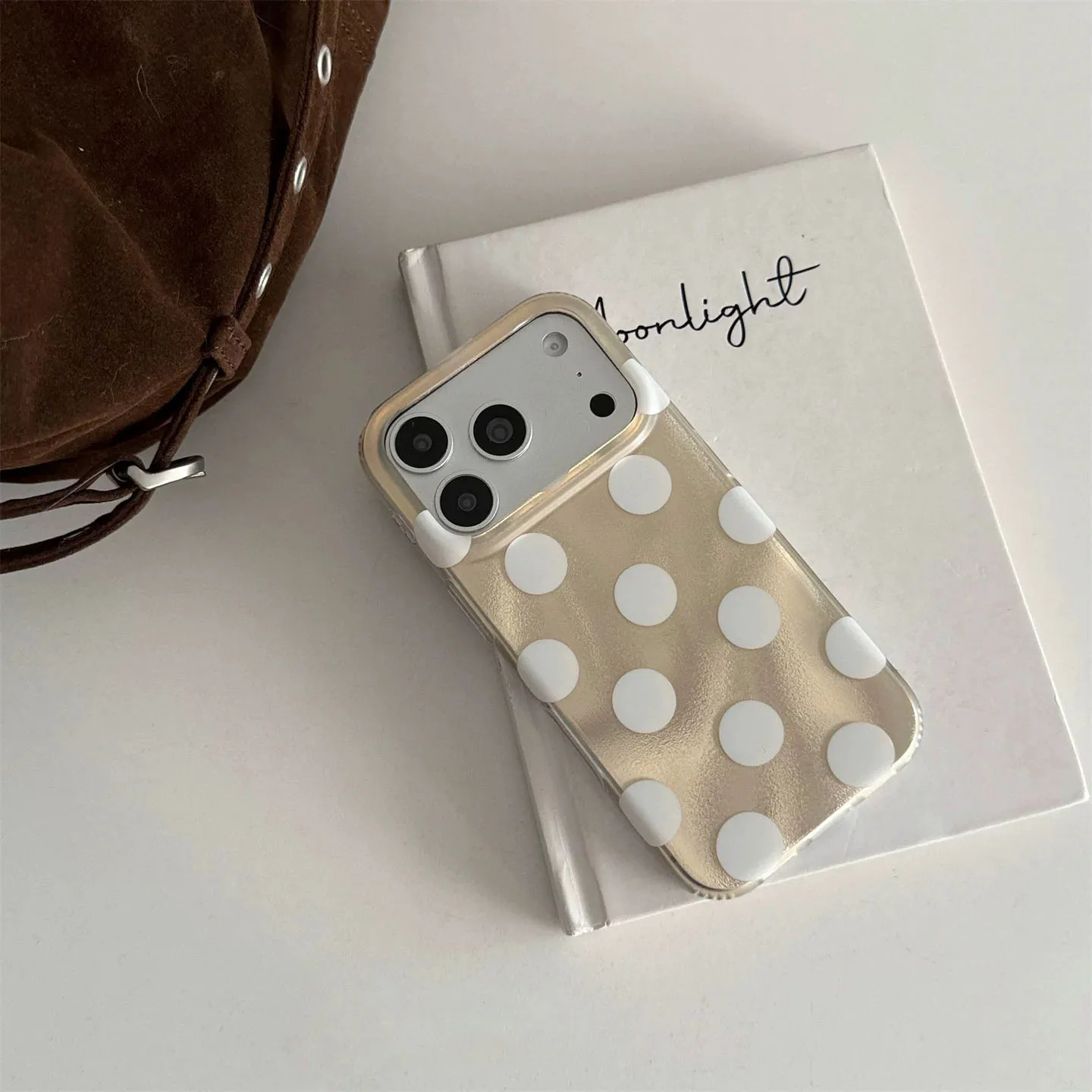 Minimalist Color-Blocked Polka Dots Phone Case - Soft Cover
