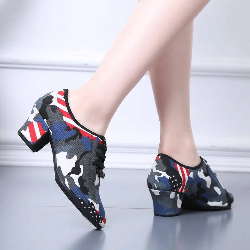 Latin Dance Shoes Adult Women shoes ballroom dancing Teacher Shoes Soft Friendship Square Dance Shoes Oxford Cloth Sneakers