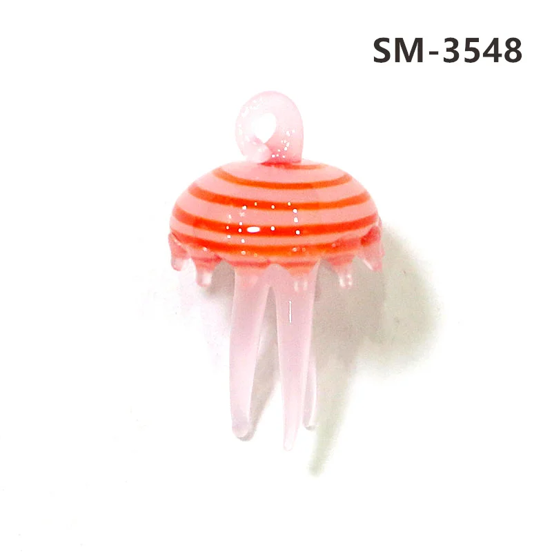 Рисунок 6 - Милая стеклянная мини-фигурка медузы