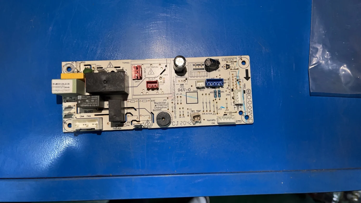 

Suitable for Midea dehumidifier circuit boardUS-CFZ1.5BD/N1(SUPER ).JD.CS.NK.NP1-1