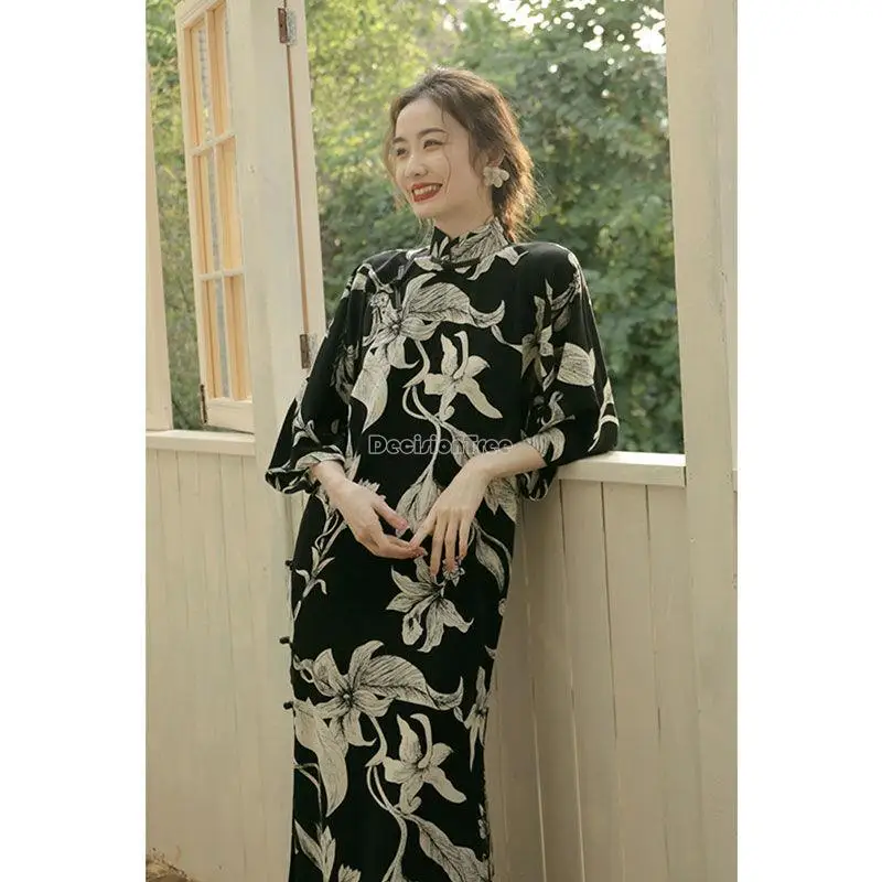 

Женское платье-Ципао средней длины, свободное платье в китайском ретро-стиле с полурукавами и цветочным принтом, модель s489 на лето, 2023