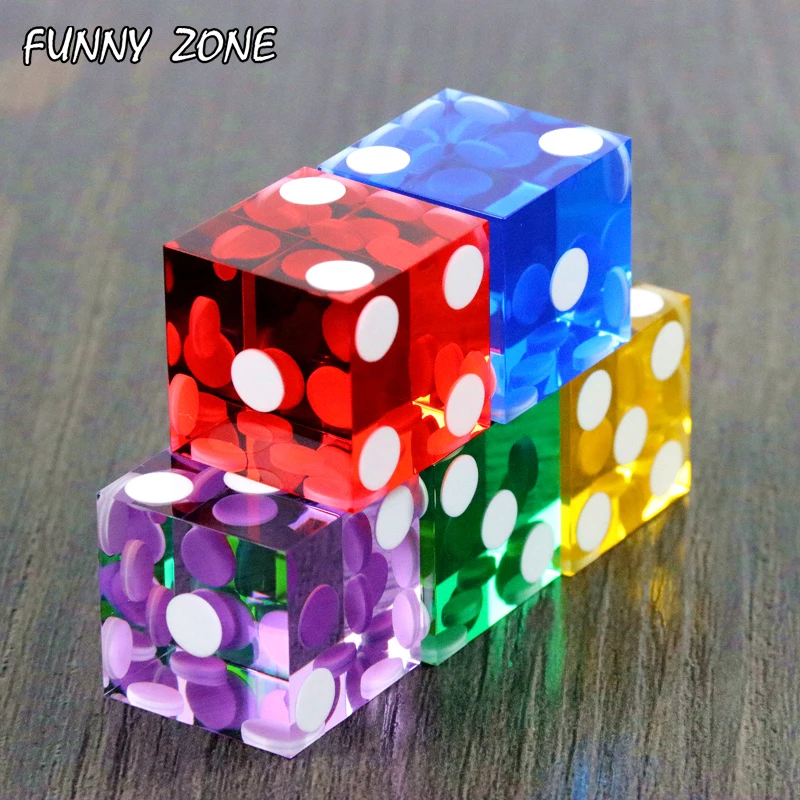 Game Dice 5pcs of 19mm Casino Dice with Razor Edges and Matching Serial Numbers Clear Translucent D6 Royal Craps