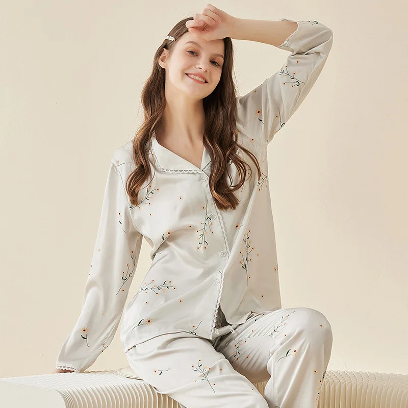 

The New Spring/summer Ice Silk Pajamas For Women Ice Silk Premium Smooth Pajamas Can Be Worn Outside The Home Wear Pyjamas Sets