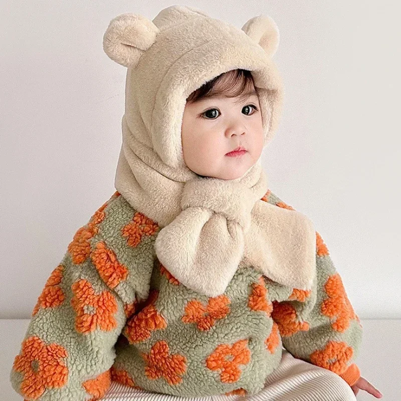 Рисунок 5 - Теплая детская Шапка-бини на флисовой