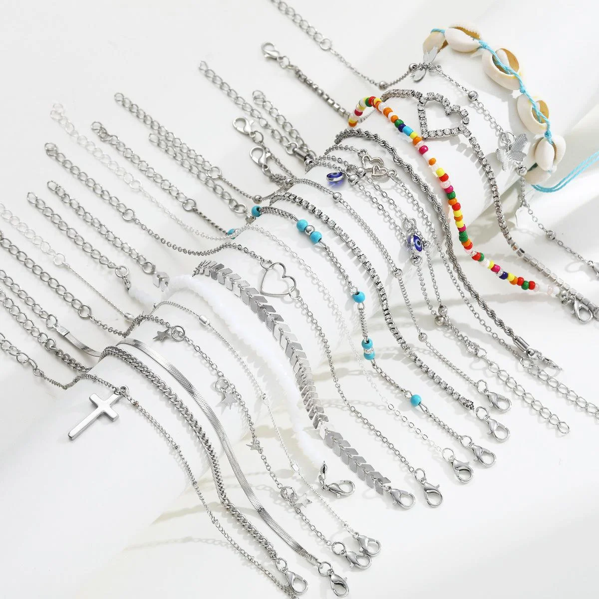 Fashion Chic Multi-Design Anklet Set For Women Elegant Vintage Evil Eye Cross Heart Charm Colorful Bead Anklets Beach Jewelry