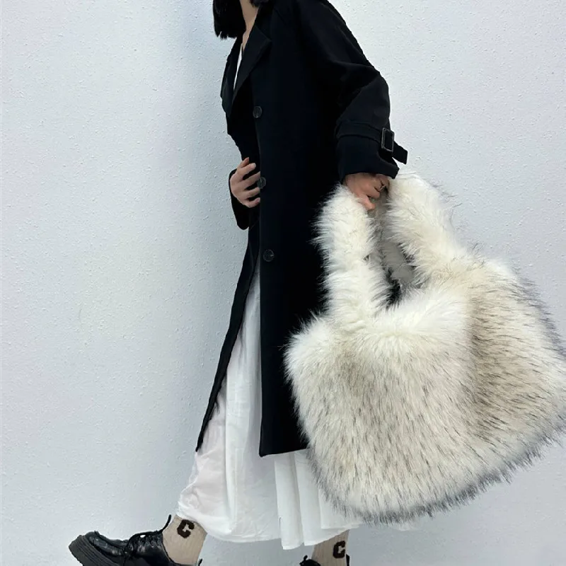 Designer Large Capacity Tote Bag for Women Fluffy Plush Lady Handbags Soft Plush Solid Color Warm Winter Shoulder Bag Purses