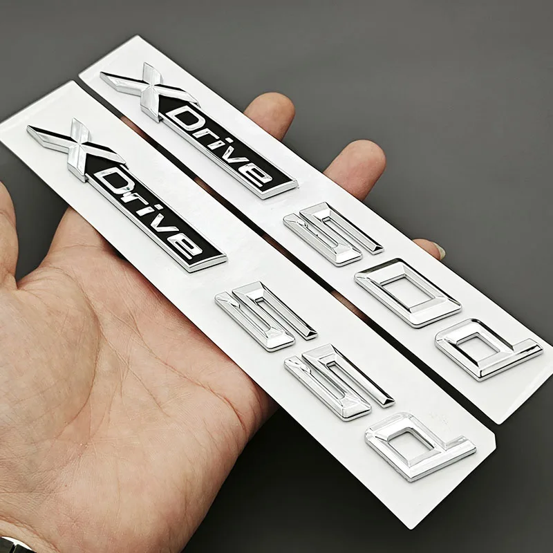 BMW X5 X7 XDrive 50d 55d 테일 외장 액세서리 로고 XDrive 50d 55d 배지 ABS 크롬 블랙 리어 트렁크 엠블럼 스티커