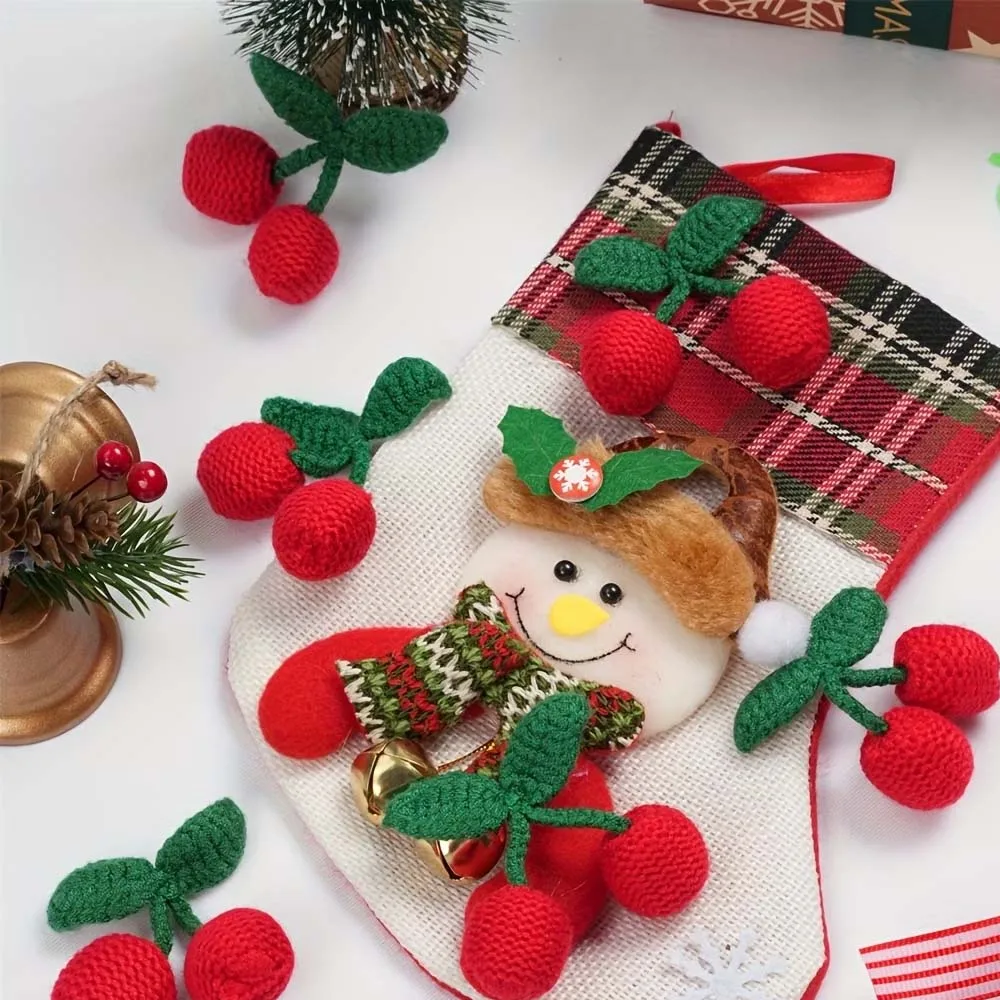 3pcs 수제 크로셰 체리 브로치, 녹색 잎사귀가 있는 체리 액세서리, DIY 공예, 가방 의류 장식, 공예용