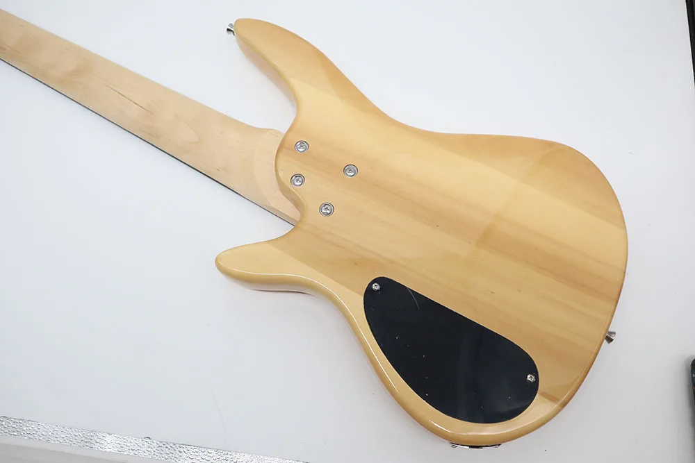 エレクトリックベースギター、6弦、24フレット、ハムバッカー