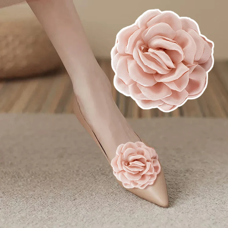 

2 Pcs Pink Flower Shoe Clips Elegant Women Shoe Embellishment Detachable Shoe Buckle Shoe Decor for Pumps Flats DIY Accessories