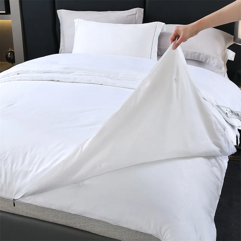 Natural Mulberry Silk Duvet Luxury Queen King Size Comforter Summer Winter Quilt Single Couple Bedding Filler Bedding 2