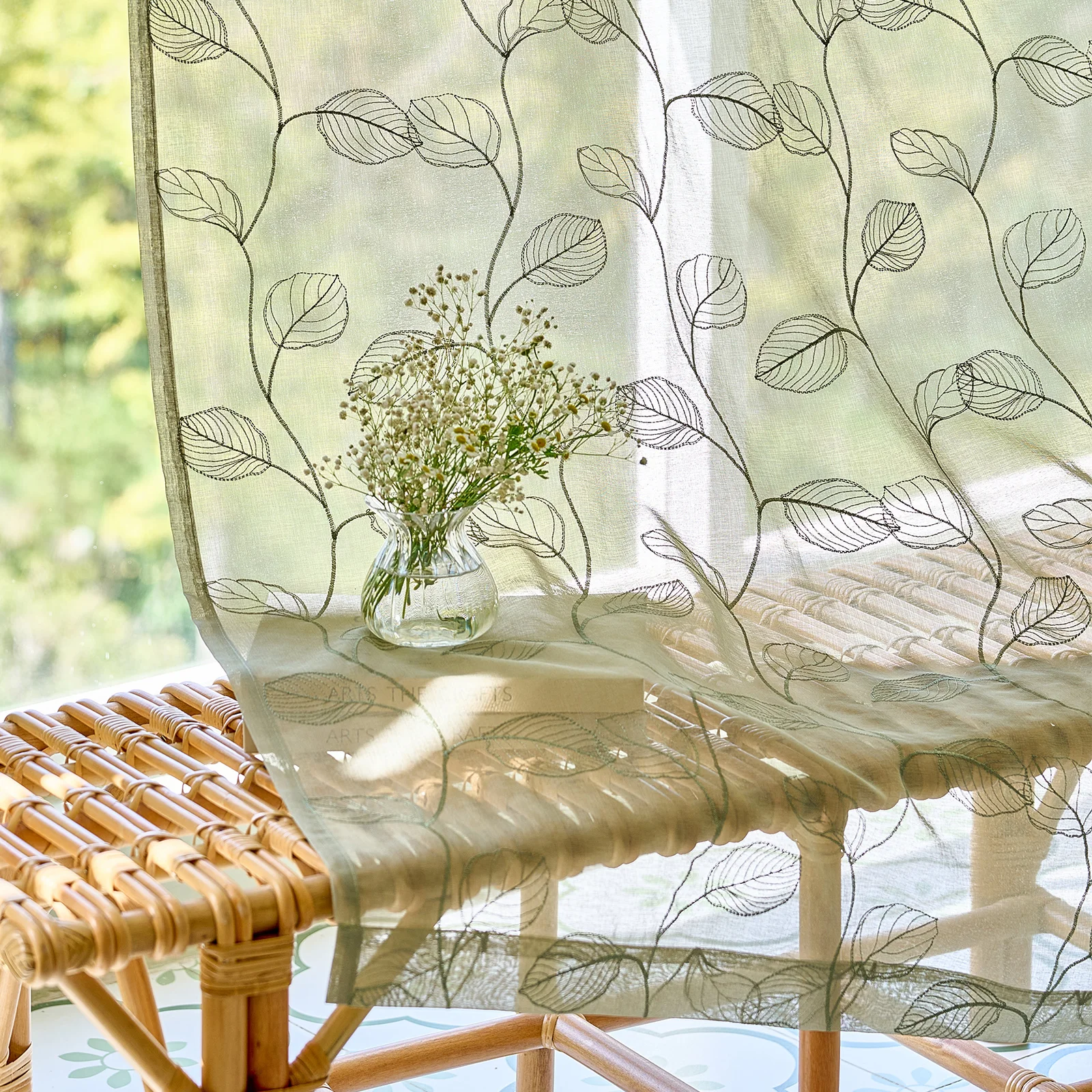 Jinchan Panel transparente Vorhänge Blatt bestickte Stange