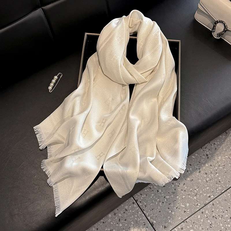New Muslim Fashion Ladies Letter Print Hijab Tencel cotton Gauze scarf Elegance Sun Protection Shawl Decoration Wrap Headscarf