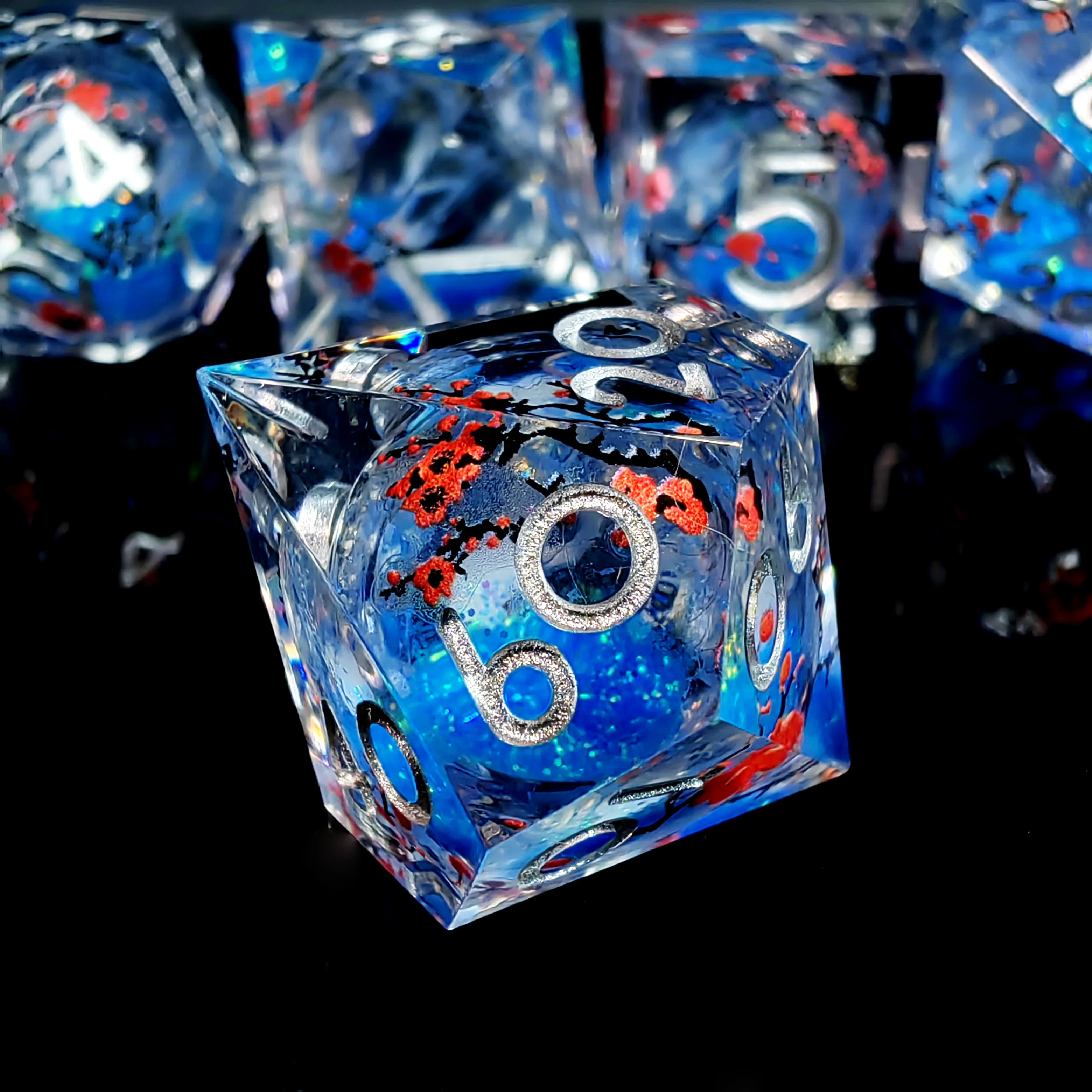 7-Piece Resin DnD Dice Set Blue Sand Flow Polyhedral Dice Dungeons and Dragons RPG Tabletop Gaming