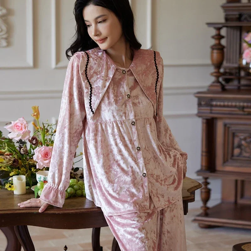 Рисунок 4 - Элегантный женский Пижамный комплект