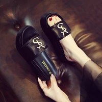 2025 été nouvelles femmes mode lettre Designer sandales décontracté fond épais bout rond en cuir chaussures de plage Ж Dönе Сан ».лии 5