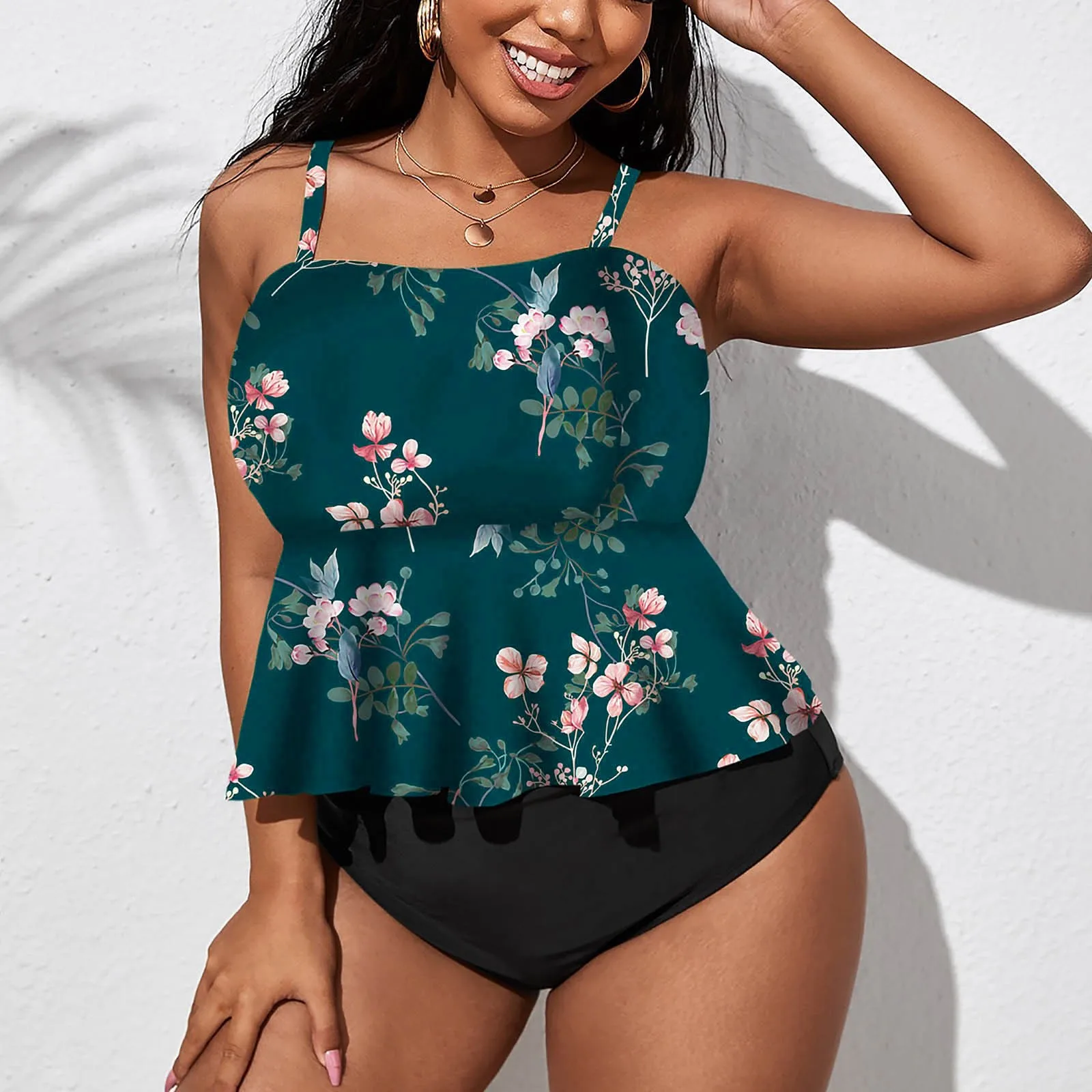 Рисунок 3 - Детальный комплект бикини с цветочным