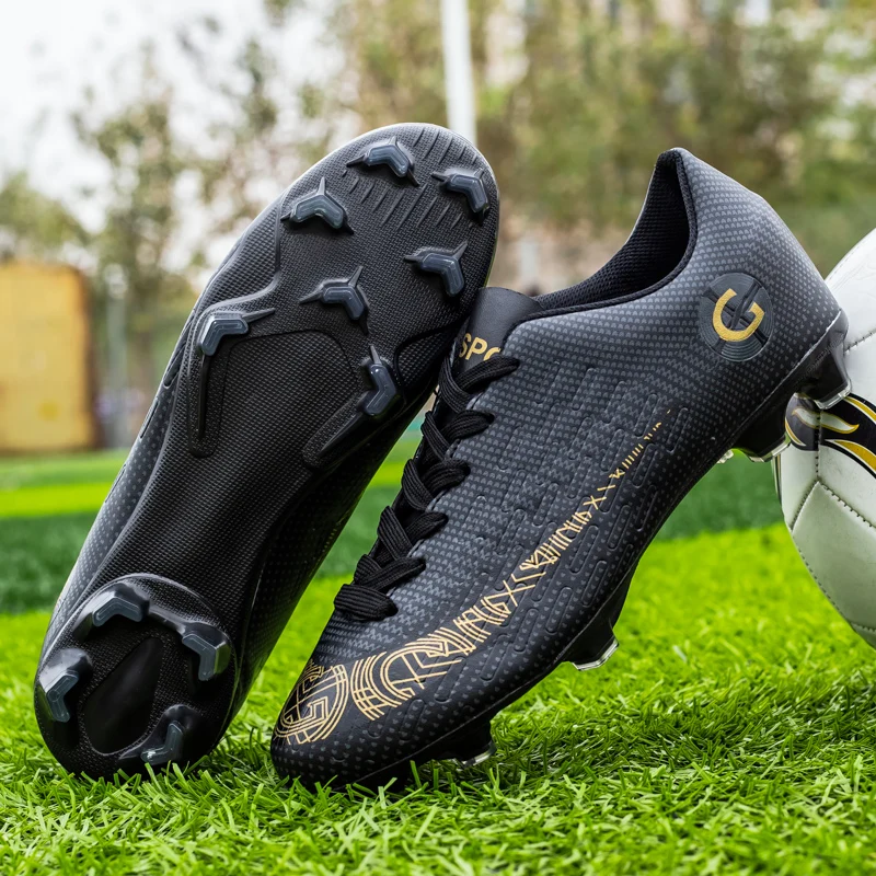 Football Boots Men Kids Adults TF/FG Ultralight Playing Field Train Soccer Shoes Low-cut Cleats Male Size 35-45