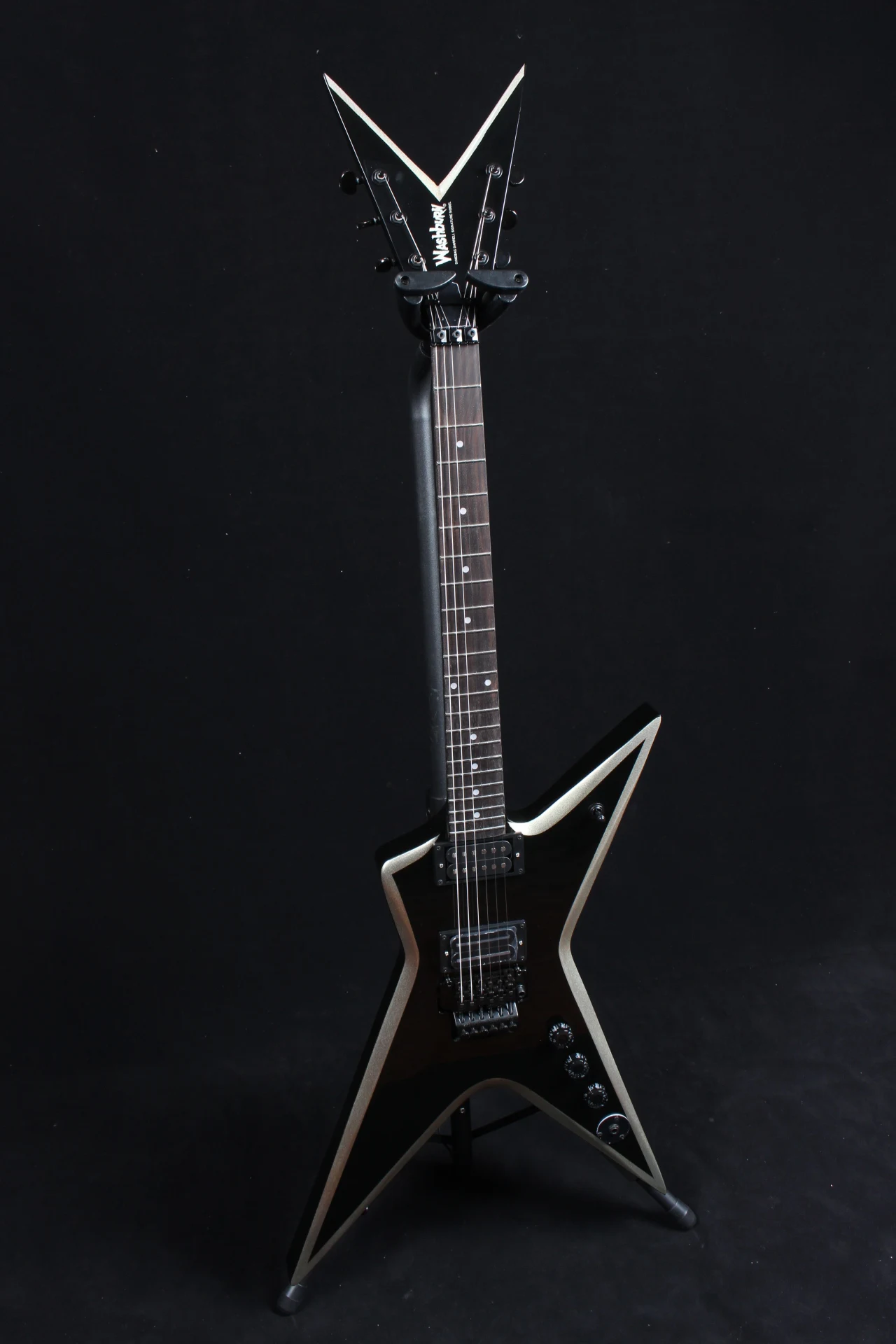 

Электрическая Гитара Washburn Dimebag «Stealth»