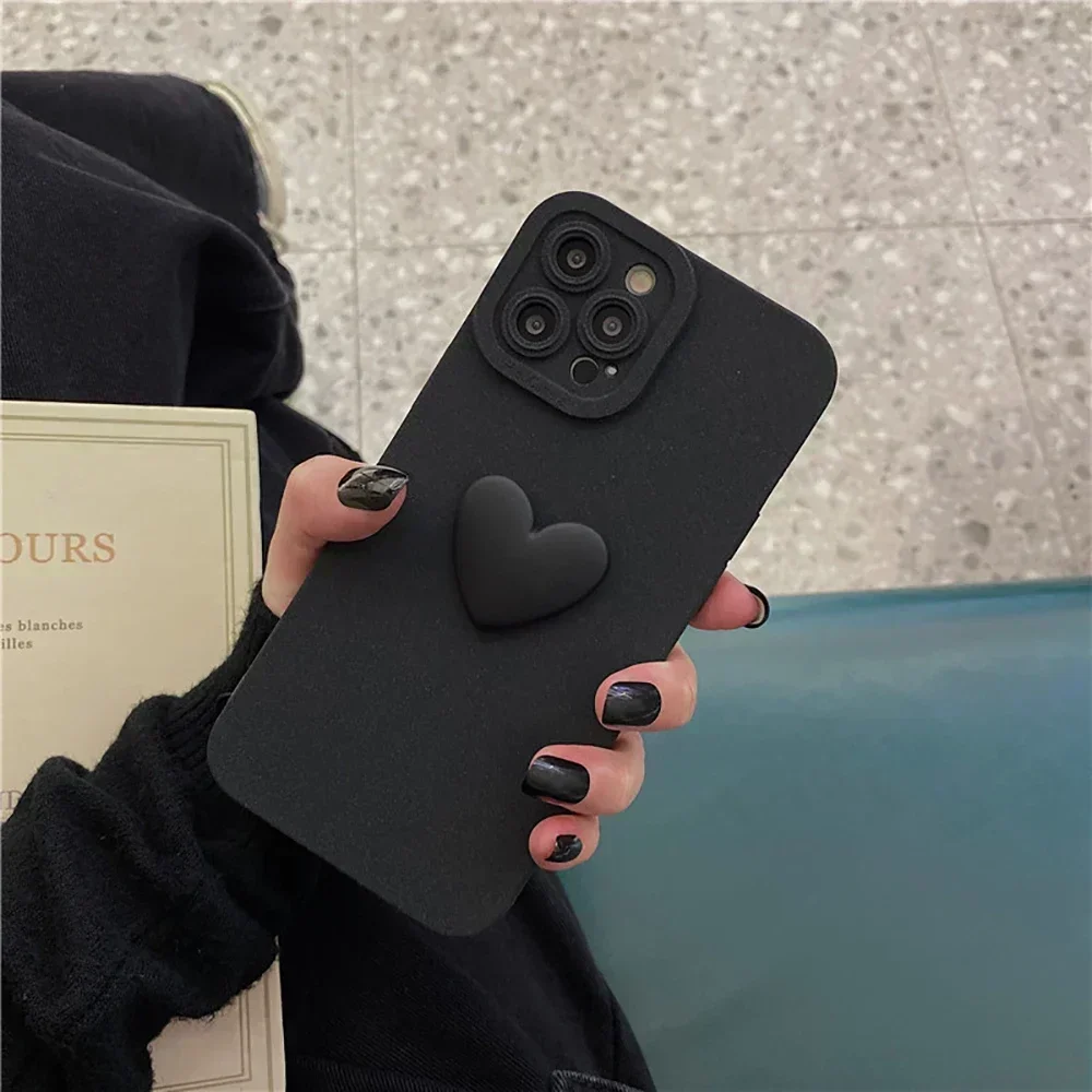thumbnail image 1 of Funda de teléfono suave con forma de corazón de amor en color rojo vino 3D mate para iPhone 12 11 13 14 Pro XS Max XR 7 8 plus, bonita funda trasera de silicona, 1 of 4