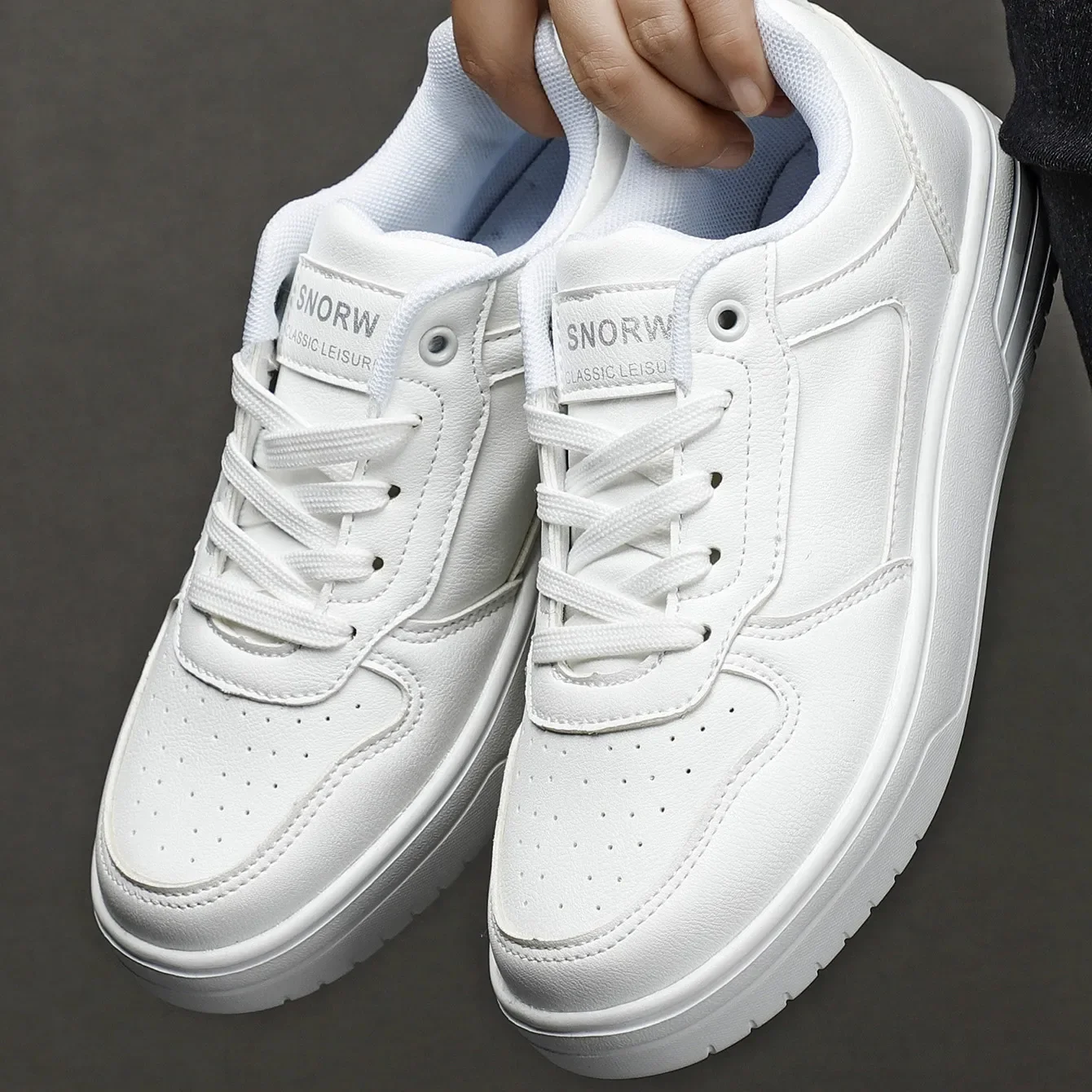 

Men Shoes Brand Casual Shoes for Men Comfortable Sneakers Lightweight Walking WoMen Shoes Tenis Masculino Plus Size 35-46