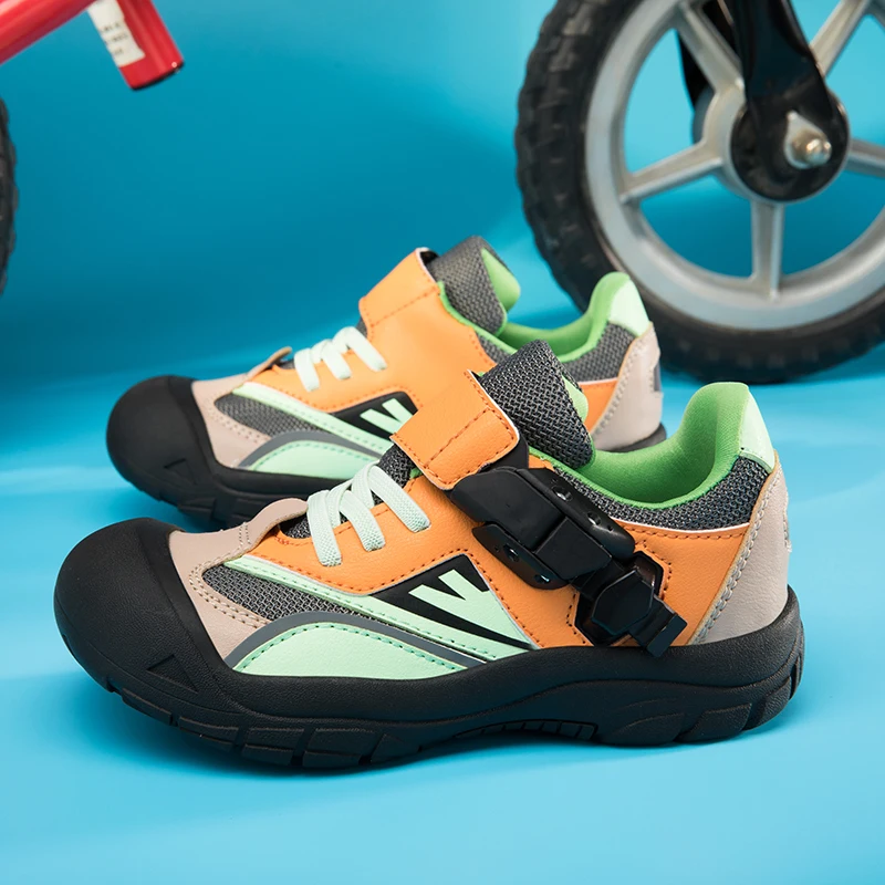 

New cycling training baby boys and girls sports sliding non-slip balance shoes children's riding sports shoes 26-33 yards