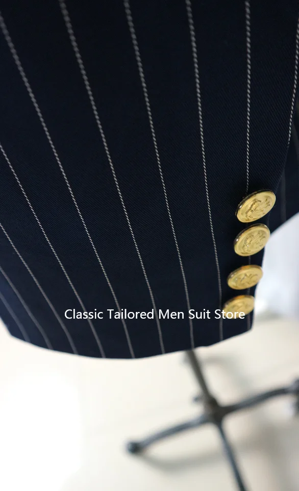 ストライプダブルブレストスーツ　オーダー グレーストライプフランネル ダブルブレストスーツ K先生本当に