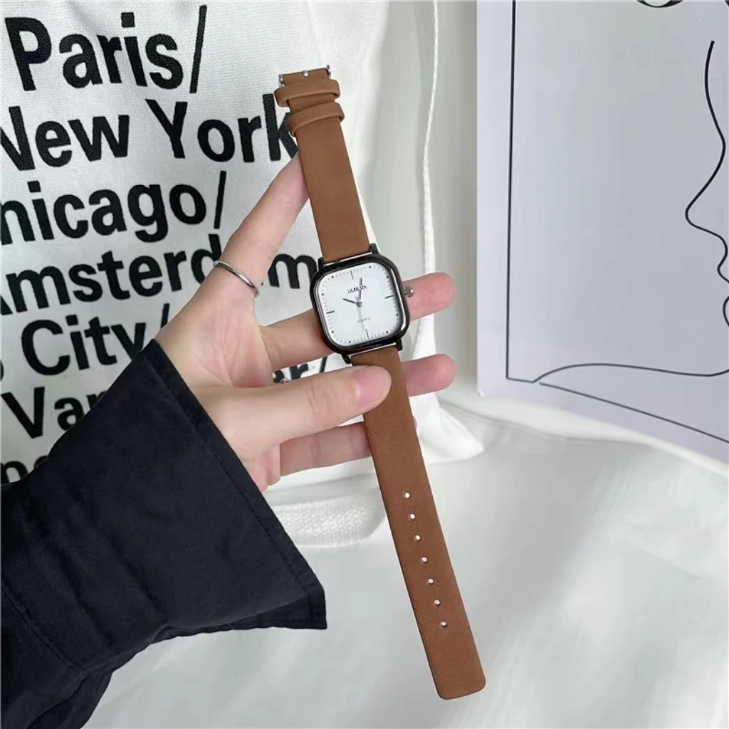 Square quartz student watch, men's and women's fashion watch, simple leather watch, casual watch