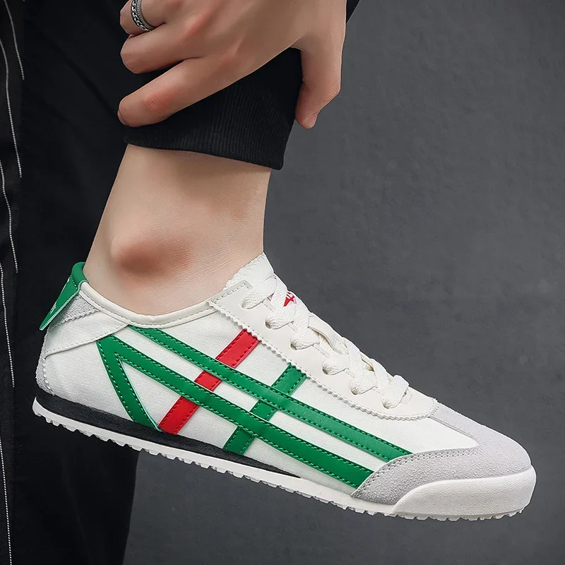 حذاء رياضي رجالي جلد