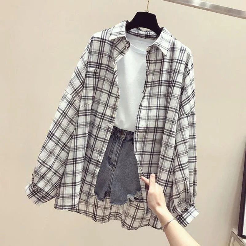 Korean Style Plaid Classic Loose Shirts Blouse Women Daily Cute Student Women Clothing Fashion Vintage Shirt