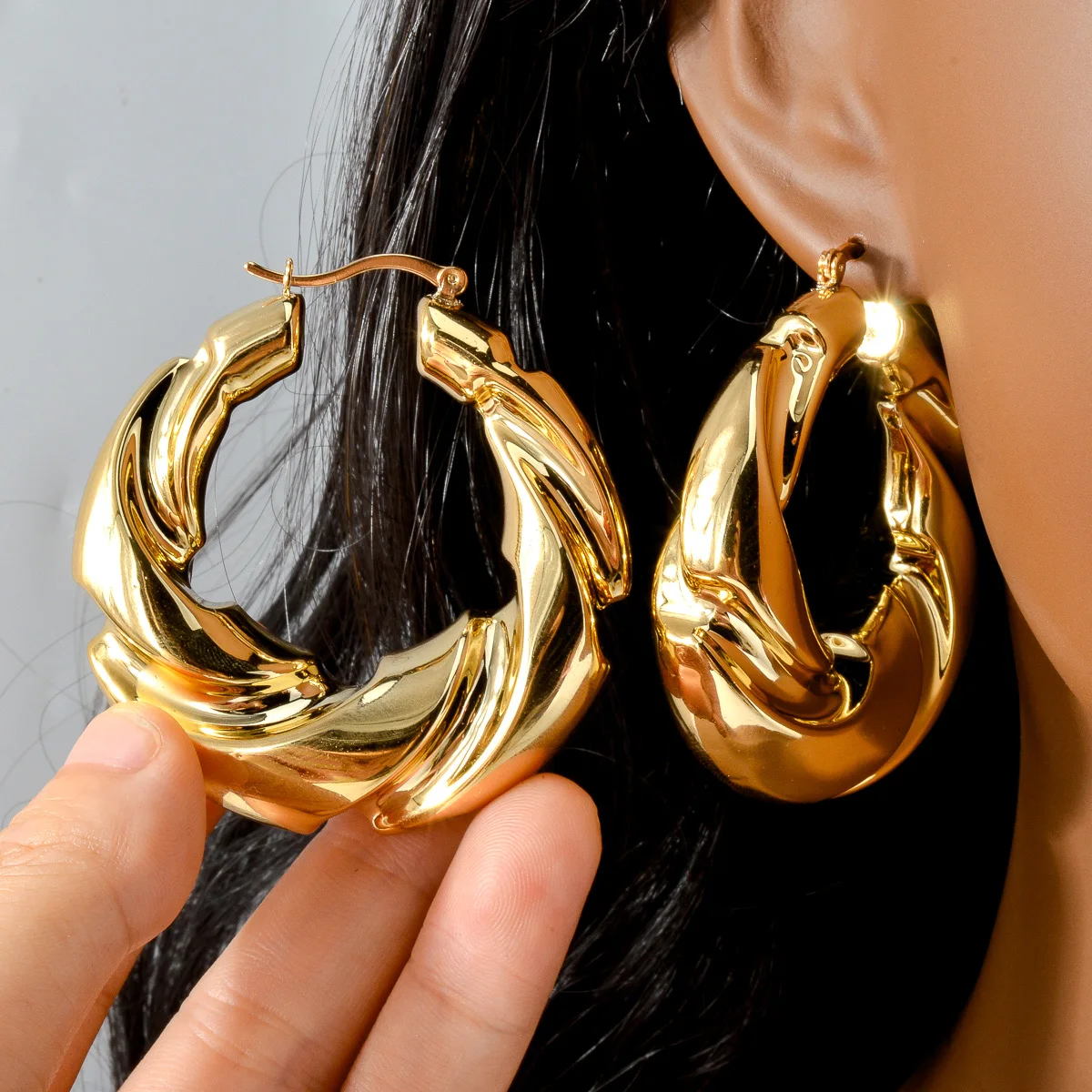 ZeaDear Jewelry Dubai Smooth Chunky Twist Earrings Statements African Big Hanging Earring For Women Luxury Dinner Jewellery Gift