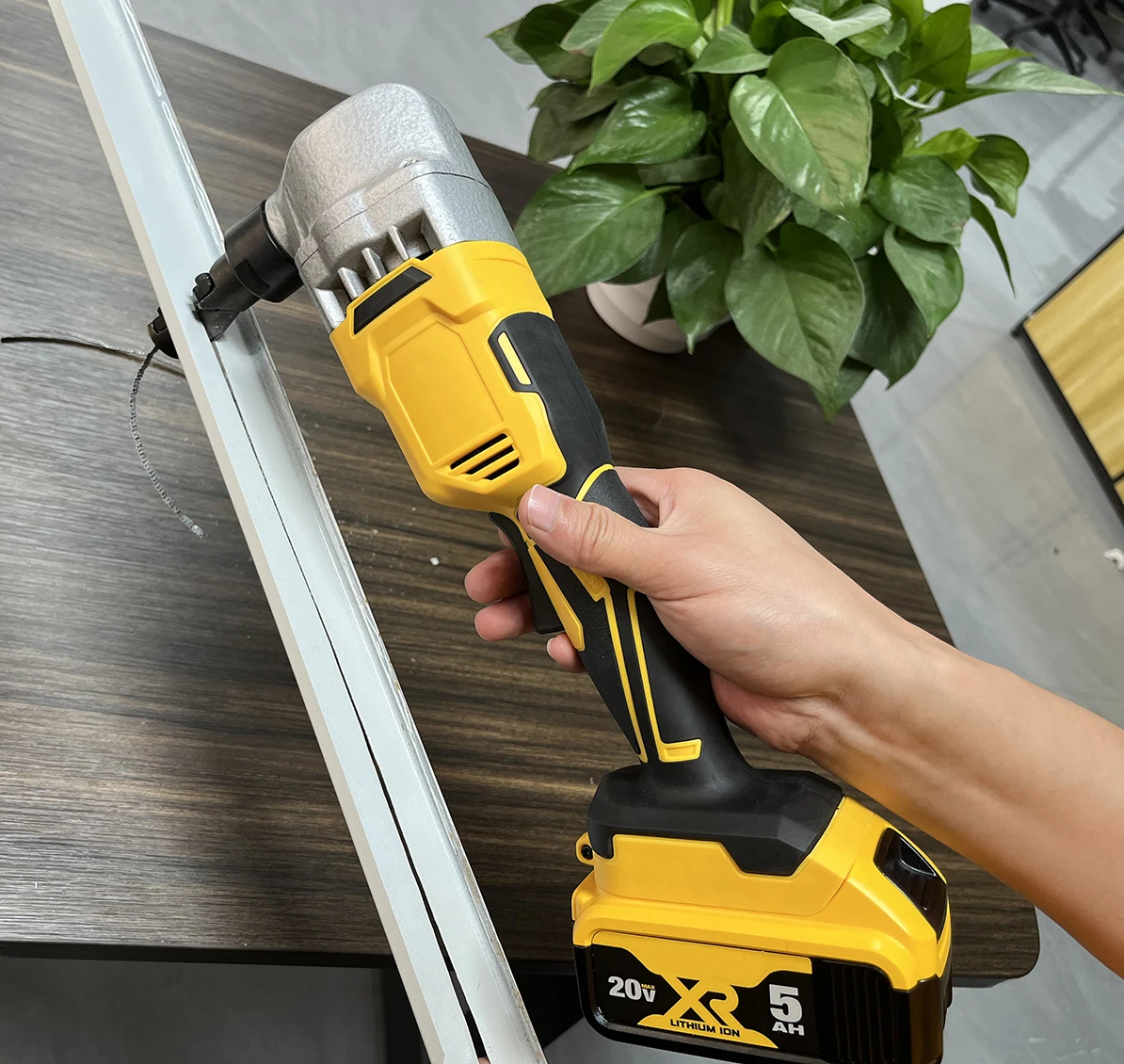 Grignoteuse électrique sans fil pour Dewalt Max, grignoteuse sans